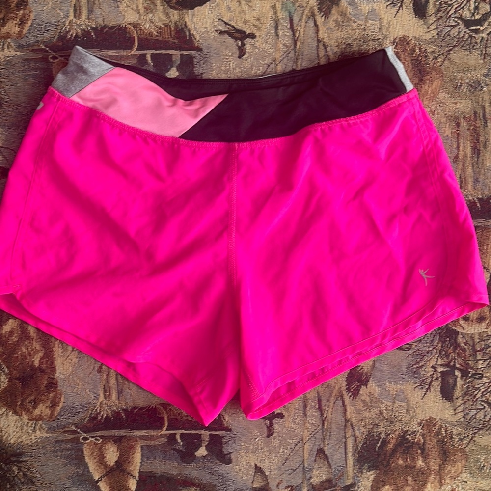 Danskin hot pink shorts!